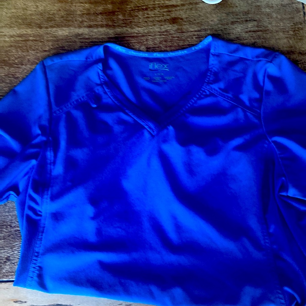 Cherokee I flex scrub set in royal blue,yoga band waist. Willing to separate